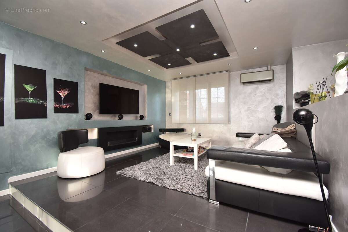 Maison à MONTIGNY-EN-OSTREVENT