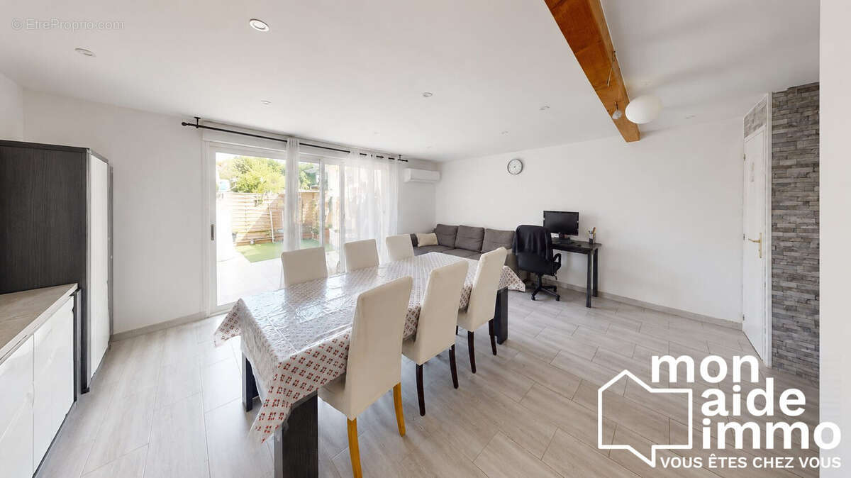 Maison 80 m² à Floirac  - photo 4