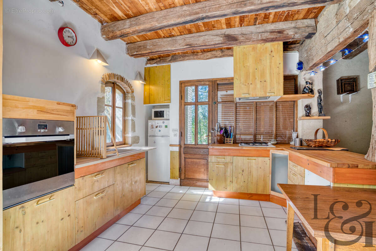 Maison à TOMBEBOEUF
