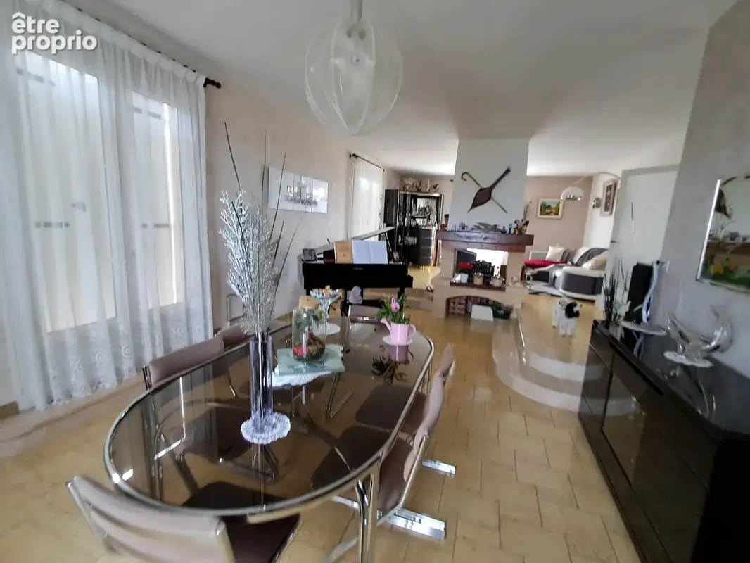 TRES BELLE VILLA proche tous commerces - photo 3