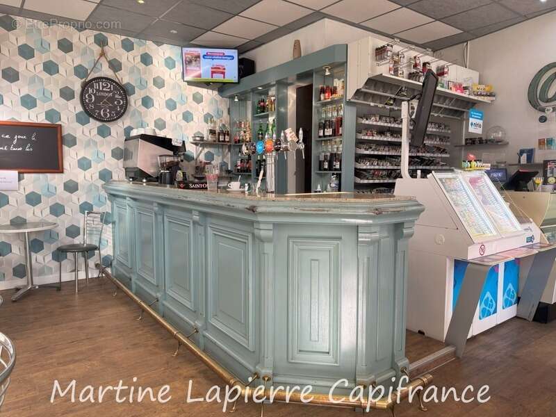 Commerce à SAINT-SYMPHORIEN-SUR-COISE