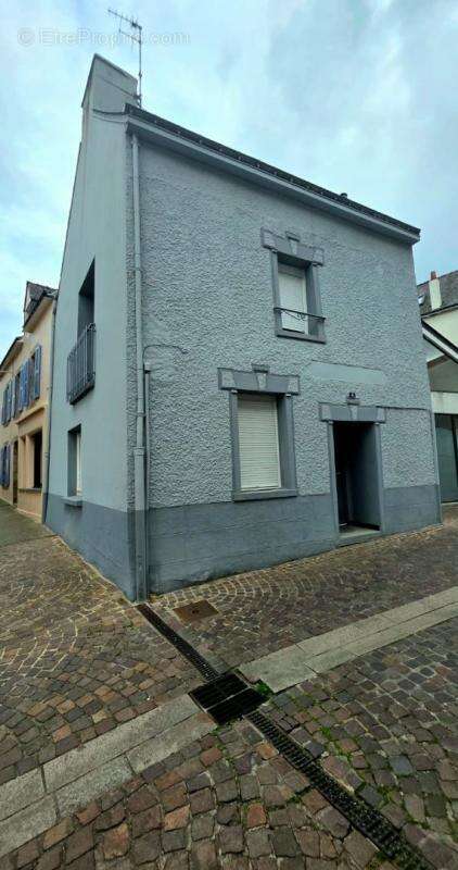 Maison à LOCMINE