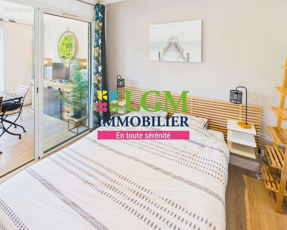 Appartement à GRIMAUD