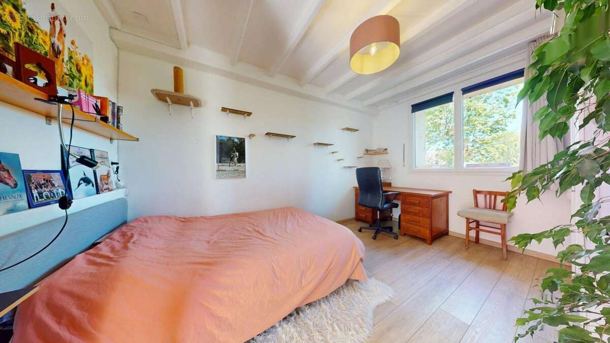 Appartement à MIRIBEL