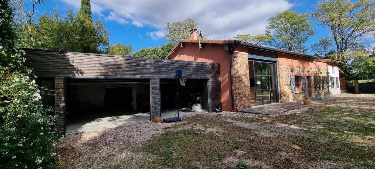 Photo 1 - Maison à VILLEFRANCHE-DE-LAURAGAIS