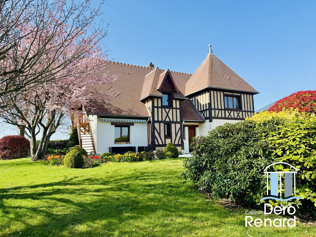 Maison à FONTAINE-LA-MALLET