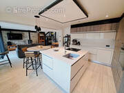 Maison à LES ECRENNES