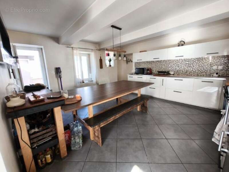 Maison à VAULX-EN-VELIN