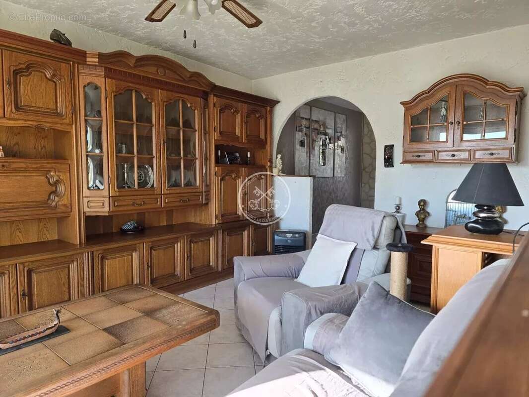 Appartement à FREJUS
