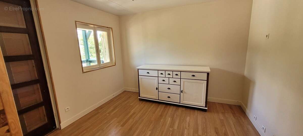 Appartement à LECHATELET