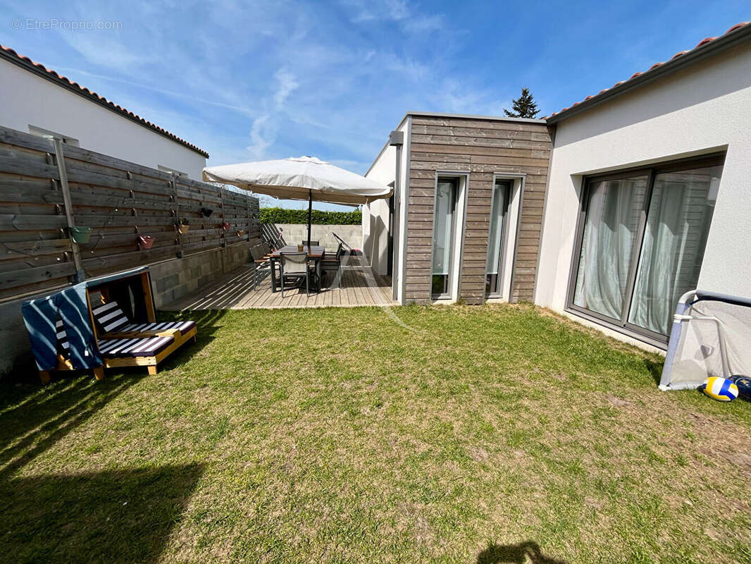 Maison à LA CHAPELLE-ACHARD