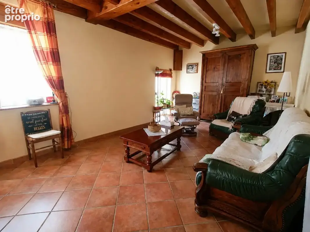 Maison 154 m² à Saint-Chabrais  - photo 8
