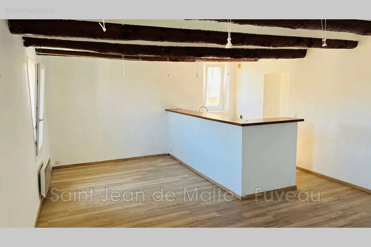 Appartement à FUVEAU