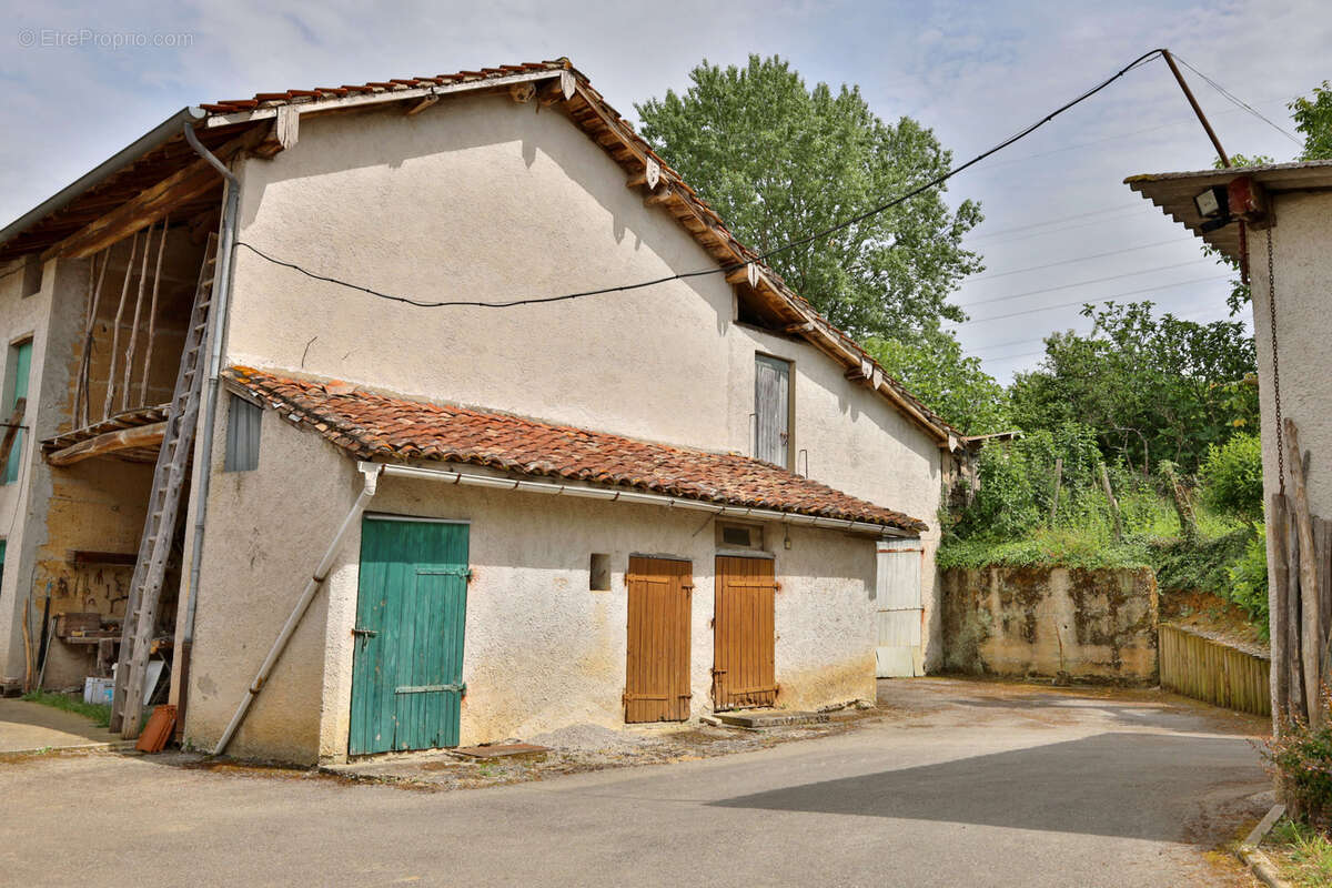 Maison à SAINT-JUST-CHALEYSSIN