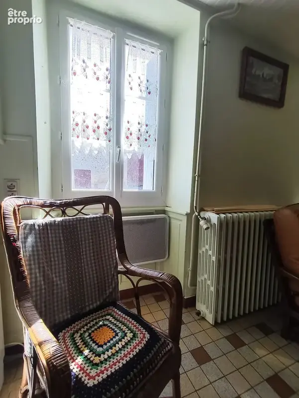 Maison 4 pièces 117 m² à vendre à La Rochefoucauld (16110) - photo 9