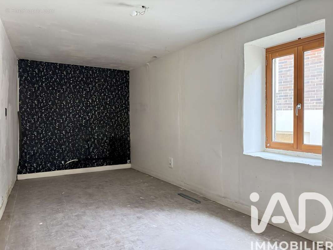 Photo 2 - Maison à OINVILLE-SUR-MONTCIENT