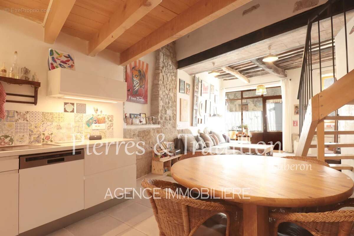 Maison à SAINT-MARTIN-DE-CASTILLON