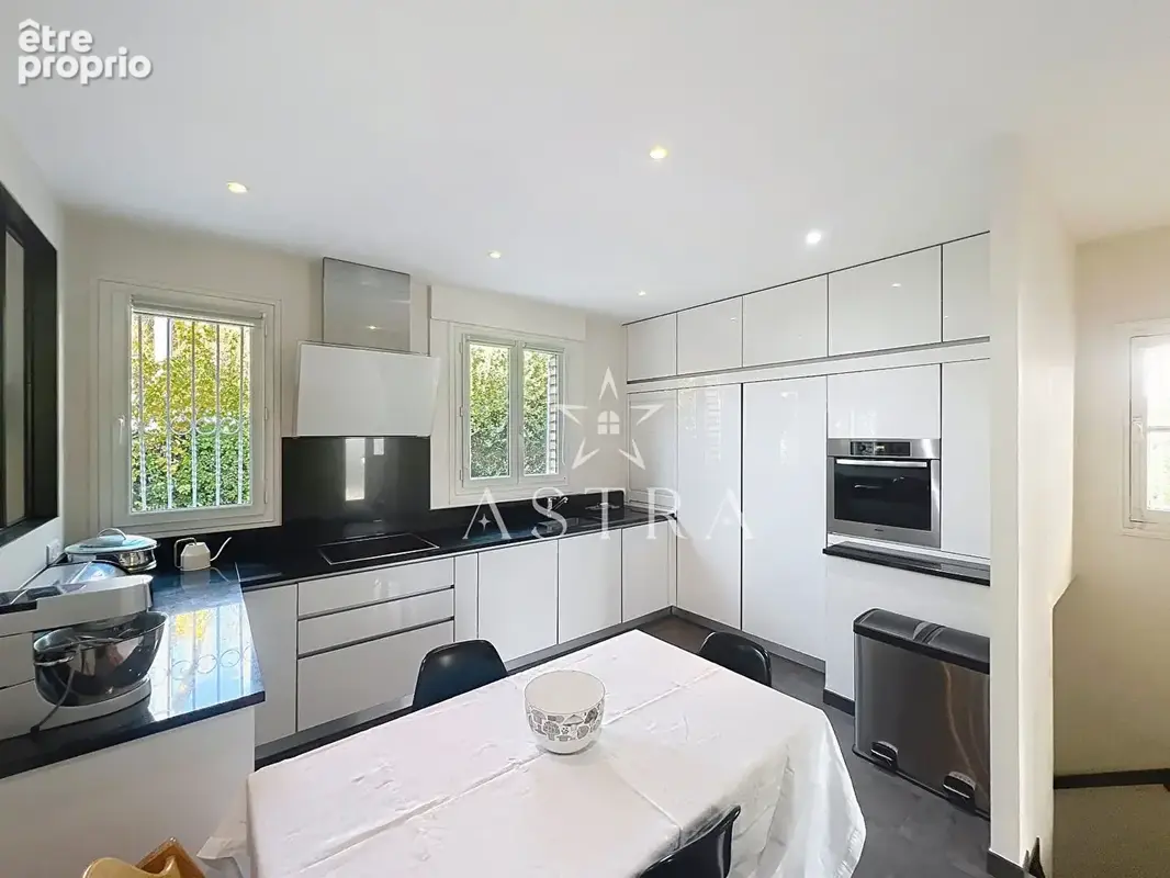 Jolie maison d'architecte de 5 pièces - Domaine du Parc - photo 6
