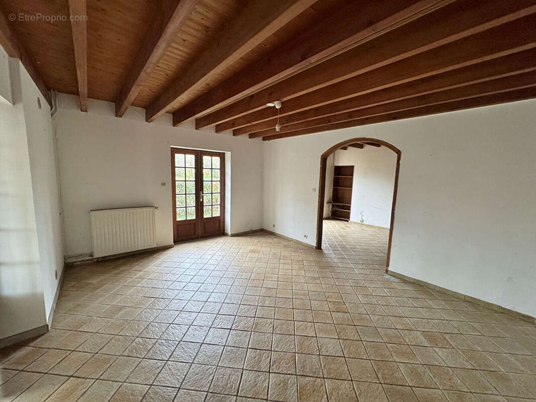 Maison à L'ETANG-BERTRAND