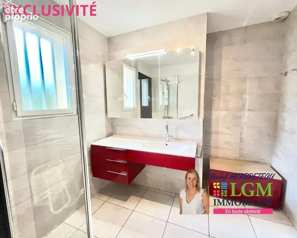 Maison À Vendre - Landeronde – Maison lumineuse avec grand terrain et dépendances - photo 6