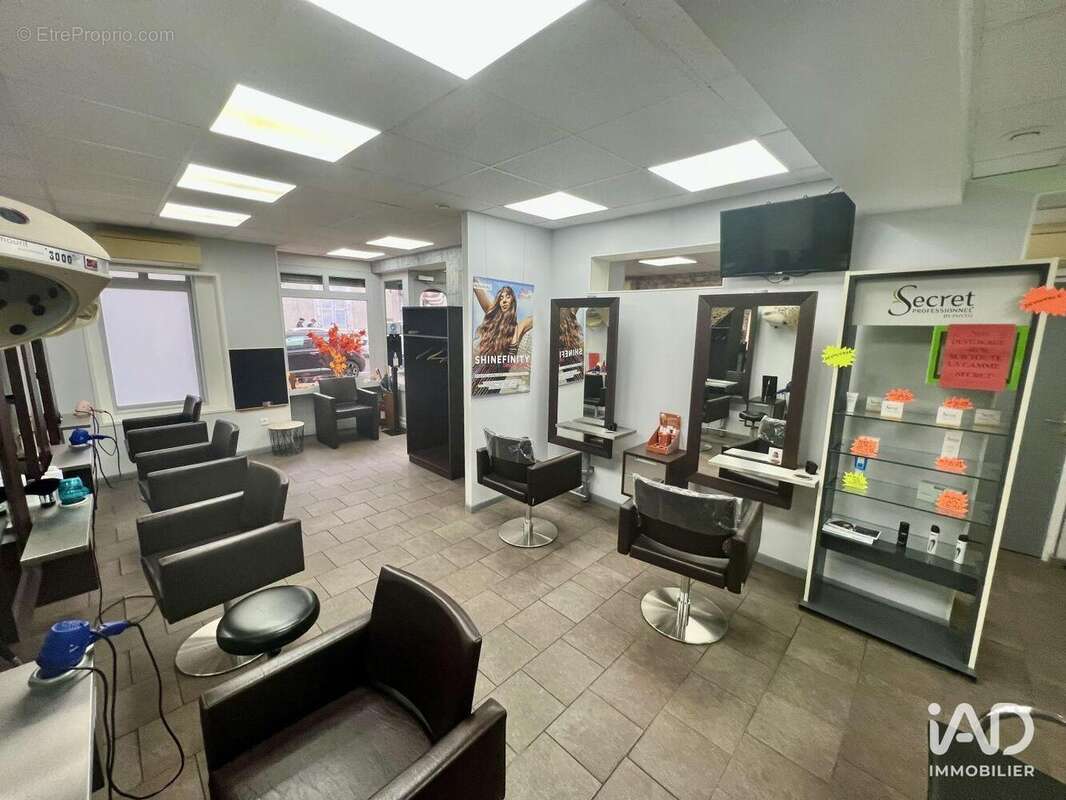 Photo 3 - Commerce à LA FERTE-GAUCHER