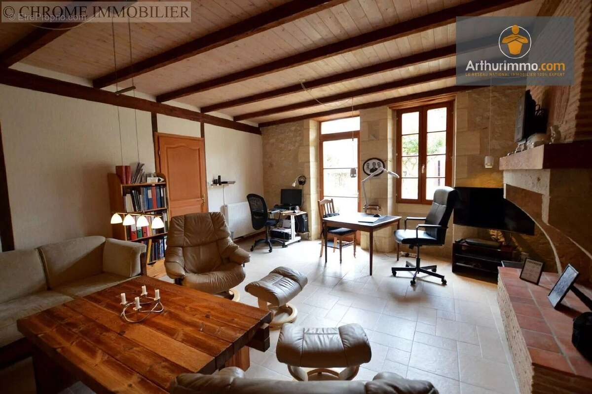 Maison à LANDERROUAT