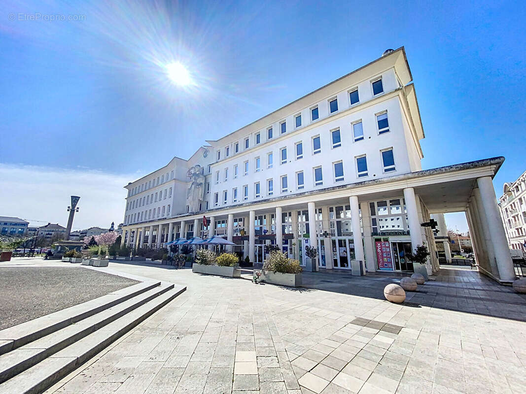 Commerce à BUSSY-SAINT-GEORGES