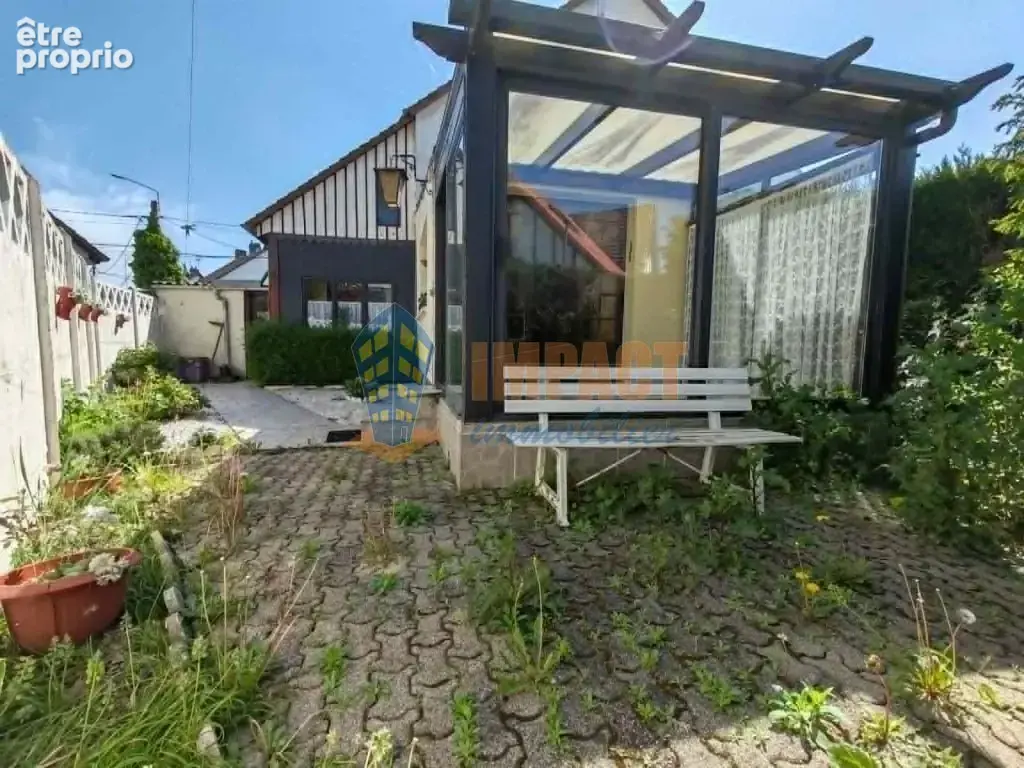 EXCLUSIVITE: Maison semi mitoyenne en semi plain pied, 3 chambres avec garage et jardin - photo 2