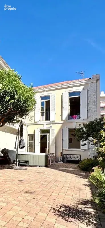 Maison mitoyenne quartier europe ! proche de tout ! parking - photo 3