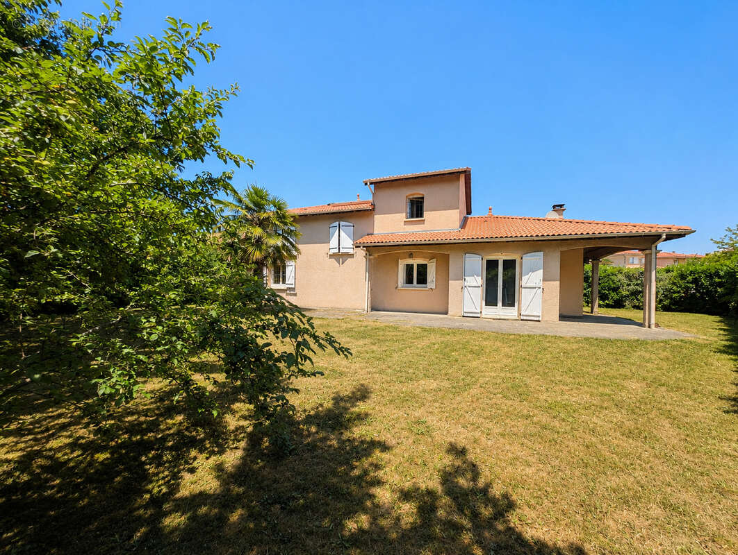 Maison à VILLEFONTAINE