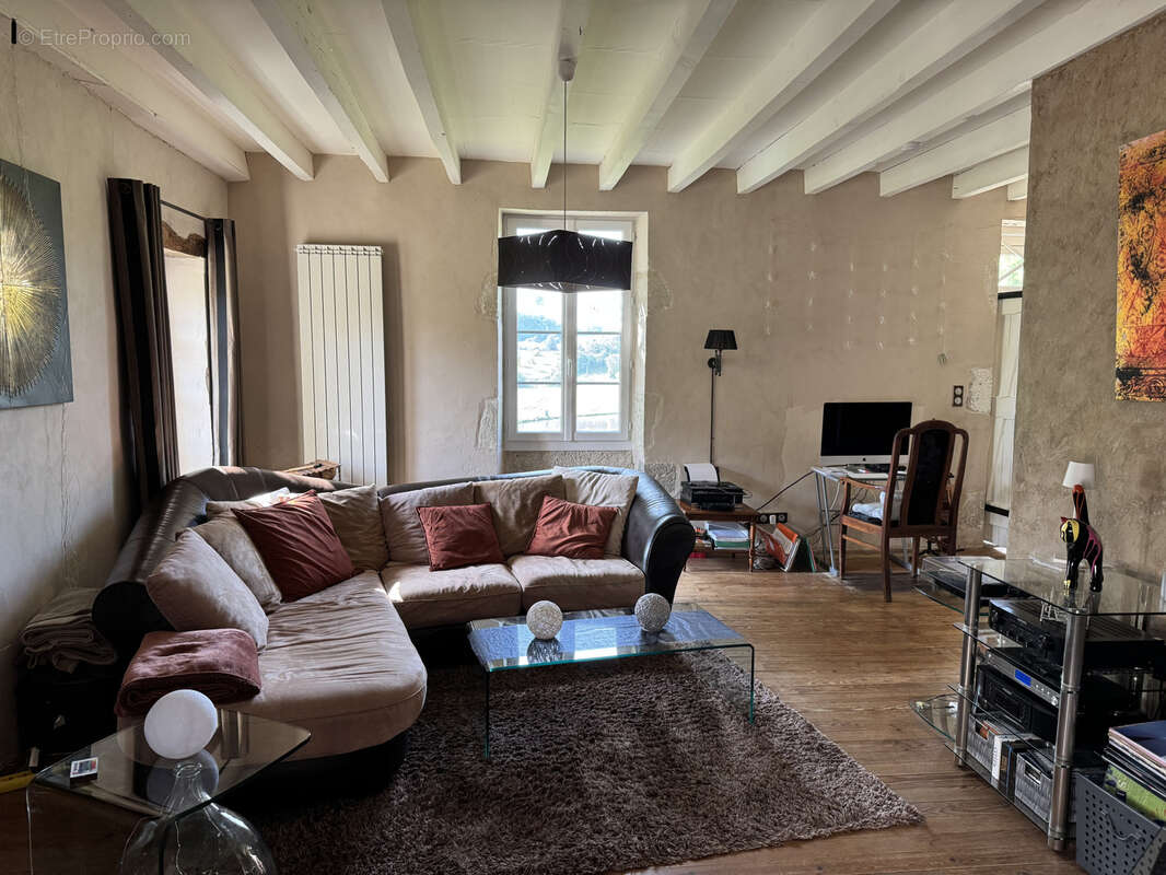 Maison à CASTELJALOUX