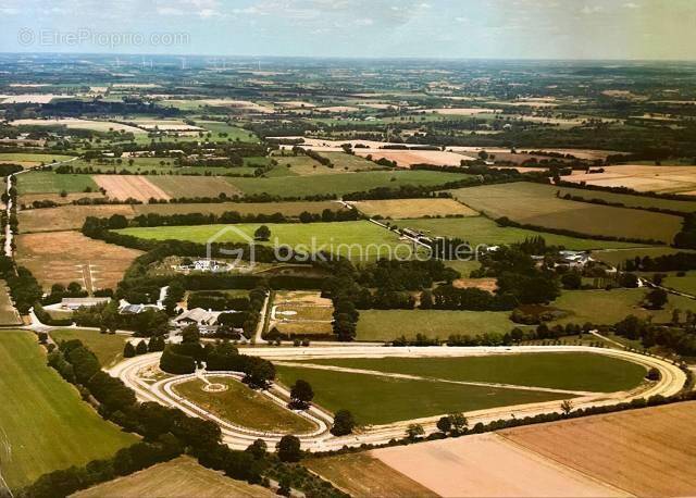 Terrain à NOZAY