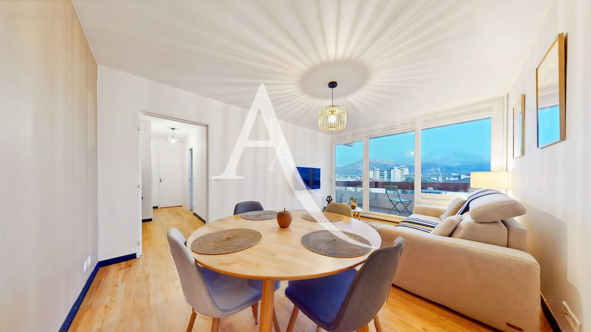 Appartement à MEYTHET