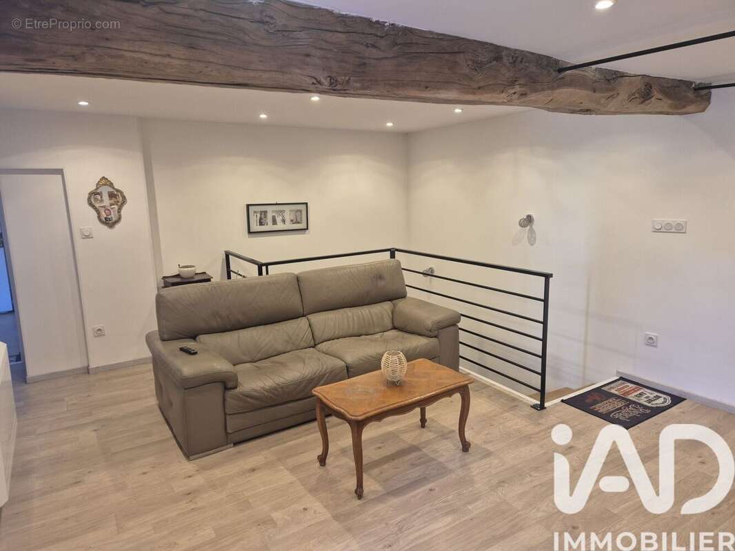 Maison 150 m² à Les Abrets  - photo 2