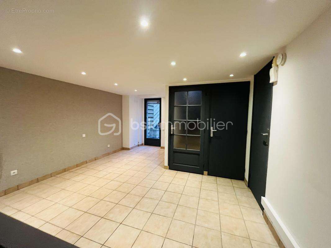 Appartement à VILLIERS-SUR-MORIN