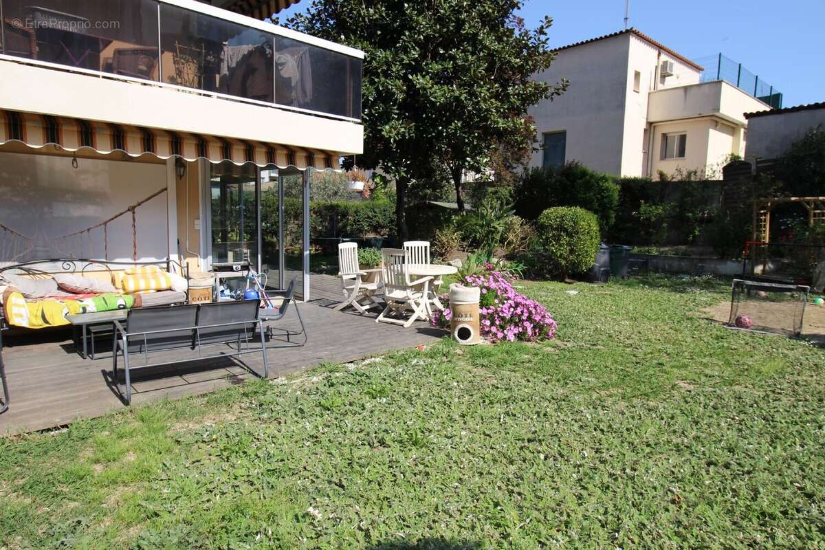 Appartement à CAGNES-SUR-MER
