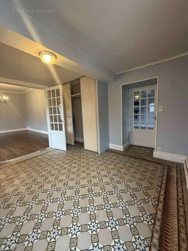 Maison 230 m² à Sormonne  - photo 4