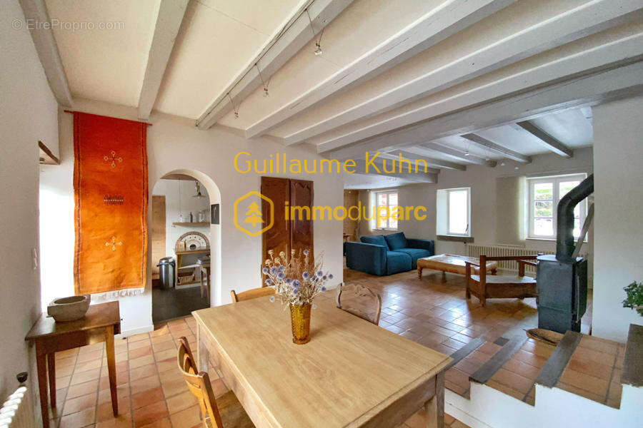 Maison à CUSY