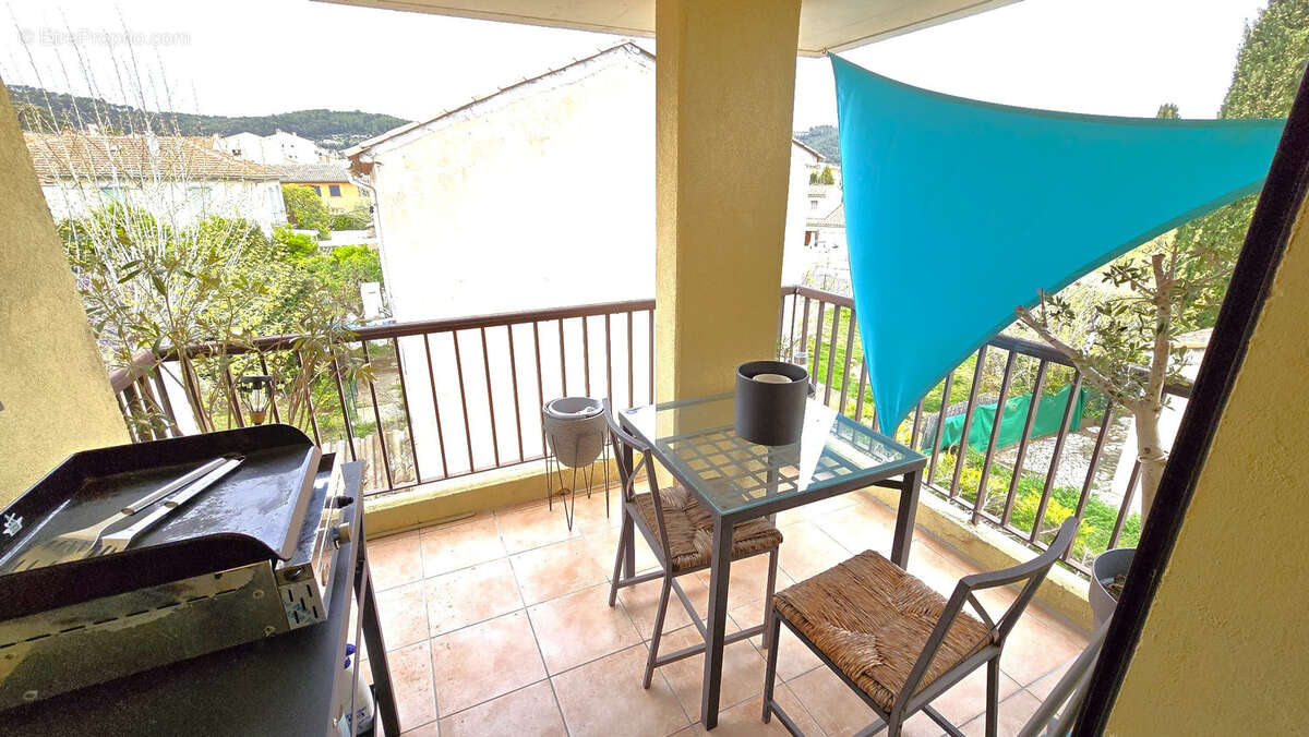 T3 d'exception avec 2 terrasses, vue panoramique - photo 18