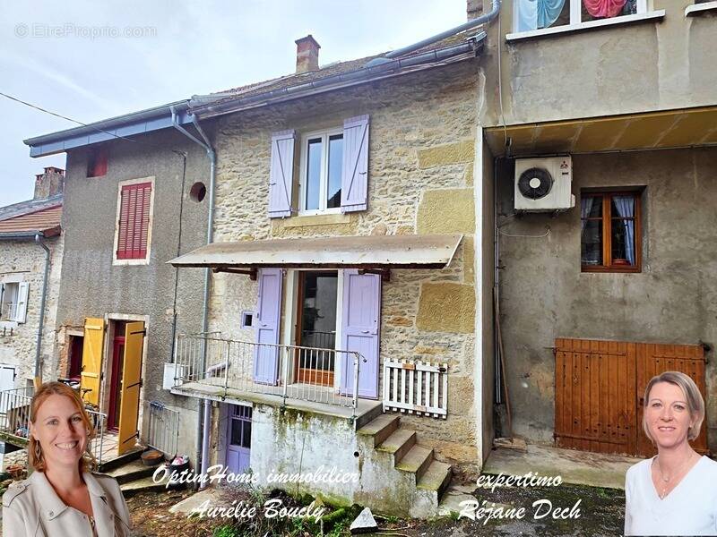 Maison à MIRIBEL-LES-ECHELLES