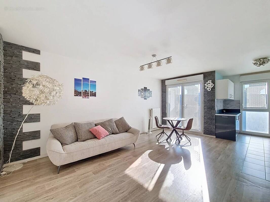 Appartement à VALENTON