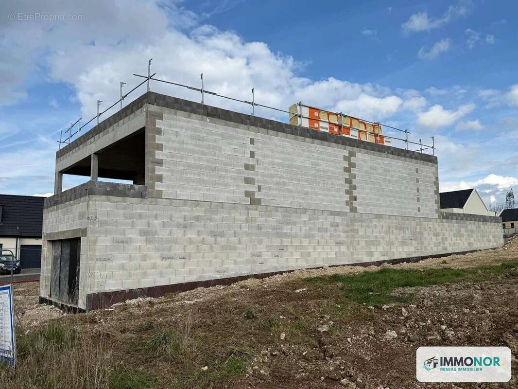 EXCLUSIVITÉ - Maison d'architecte 234m² - Vers-sur-Selle - photo 7