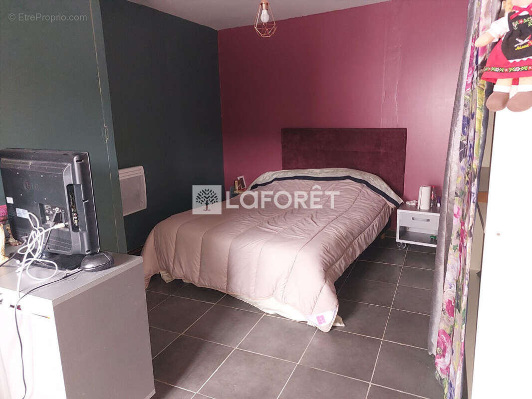 Maison à REBREUVIETTE