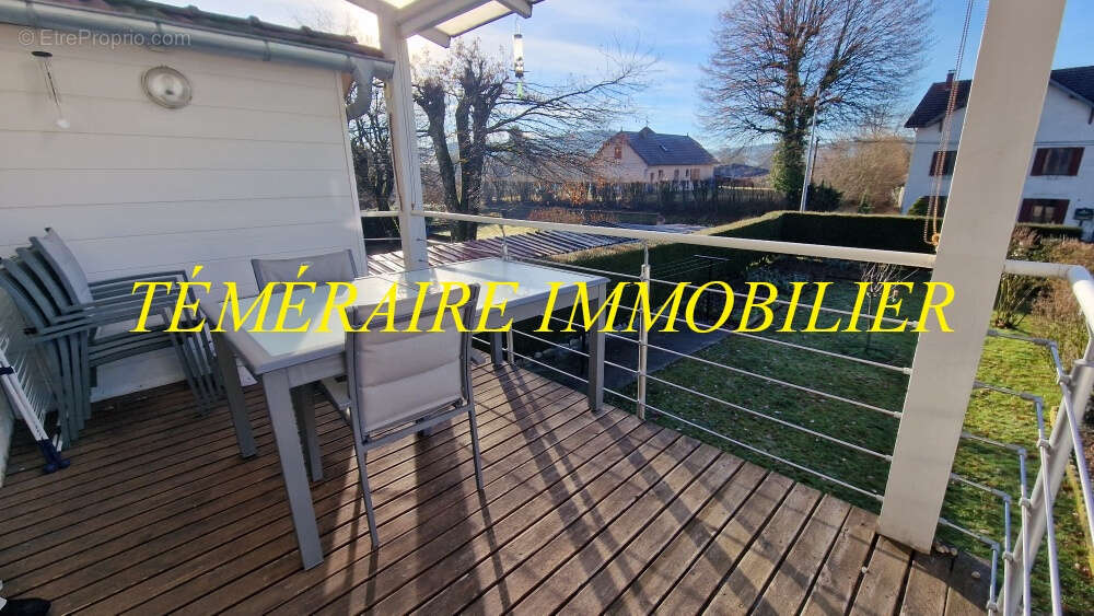 Maison à CHAMPAGNOLE