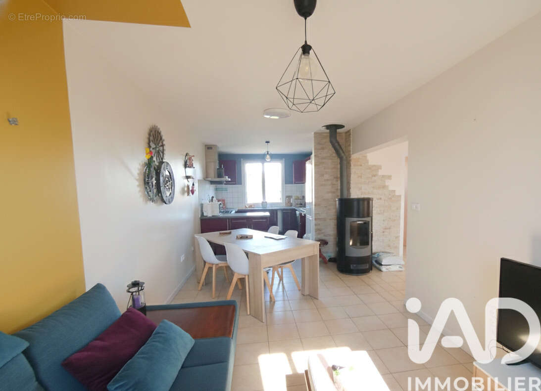 Maison 114 m² à Budeliere  - photo 6