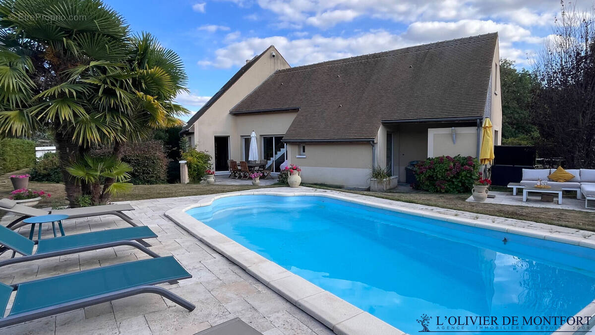 Maison à MONTFORT-L'AMAURY