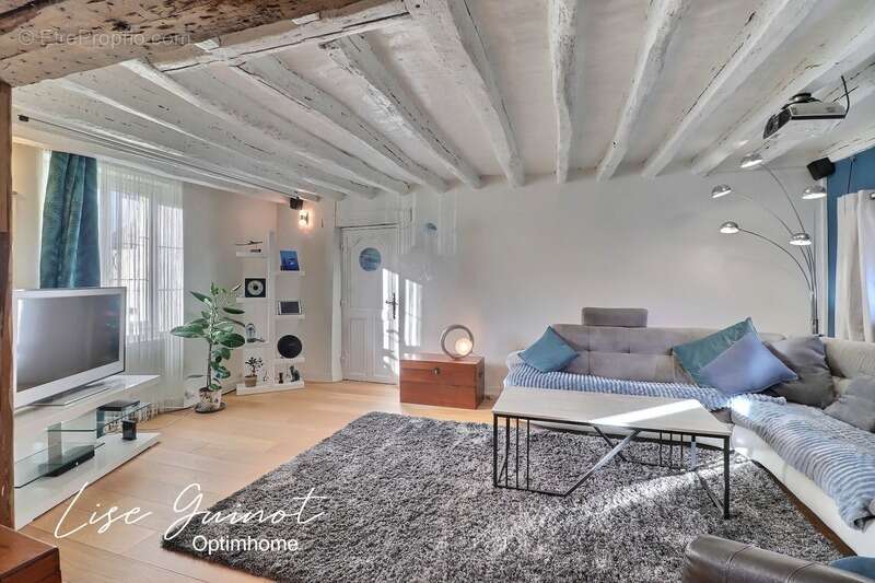 Maison à AULNAY-SUR-MAULDRE