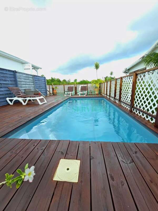 Appartement à GRAND-BOURG