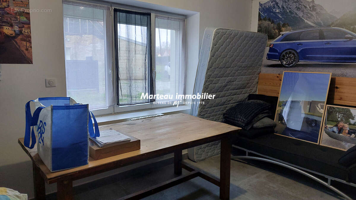 Maison à JOUE-L'ABBE