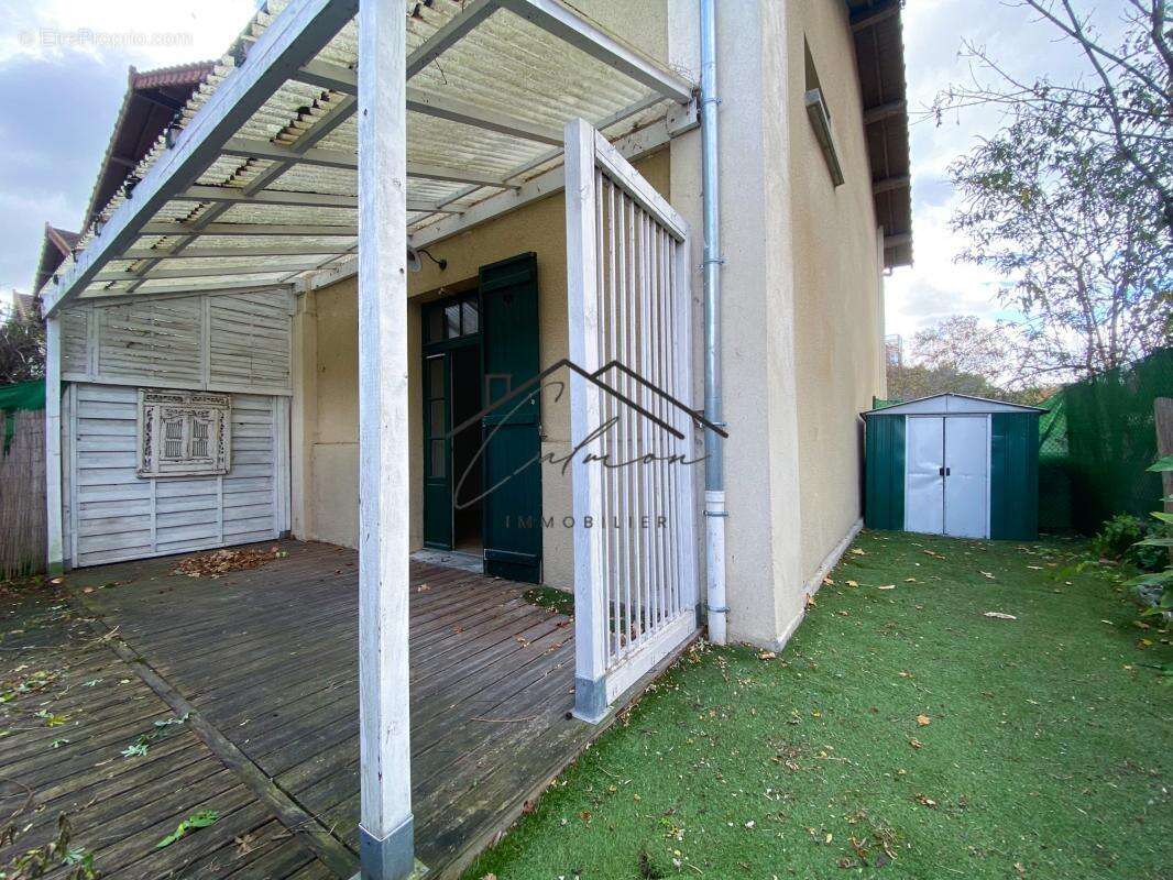 Maison à SAINT-DENIS